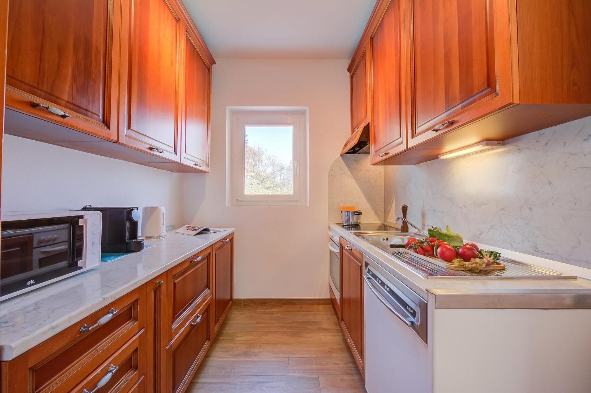 Ca' Gina Panoramica - Monte Bre - Happy Rentals ลูกาโน ภายนอก รูปภาพ